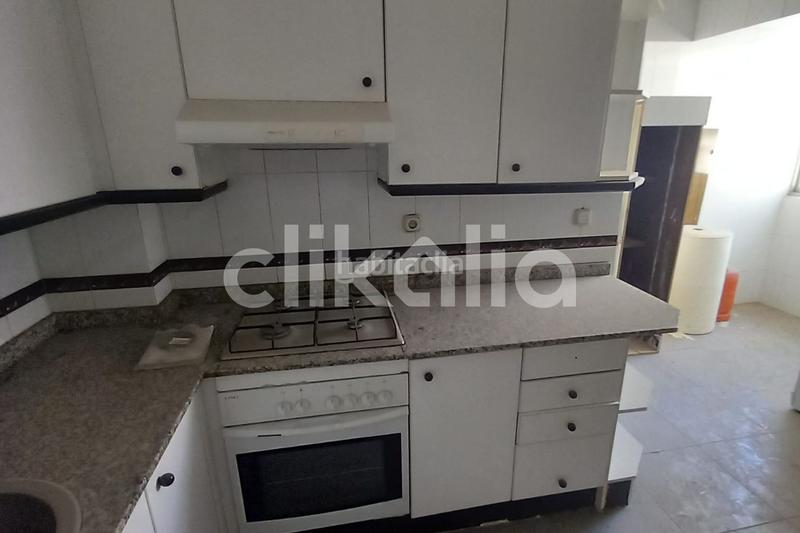 Foto 0266b662-641d-4a37-b224-2e94390e41a3. Pis amb calefacció a Maestro Carrascosa - Banda de Música Villena