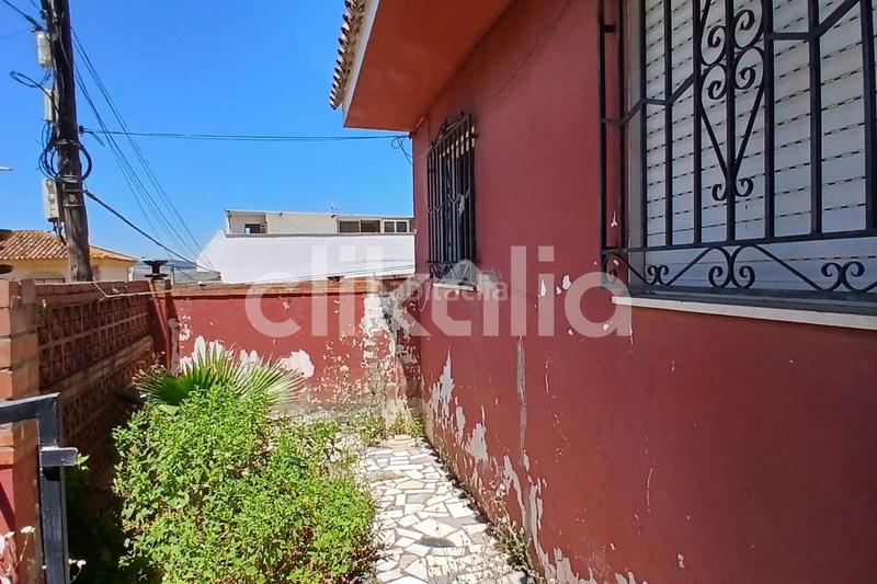 Foto 03388621-994e-49bb-95df-36bf0265c8b1. Casa amb calefacció aparcament a La Granja - La Colina - Los Pastores Algeciras