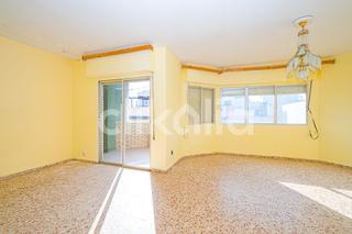 Etagenwohnung in Guardamar Playa