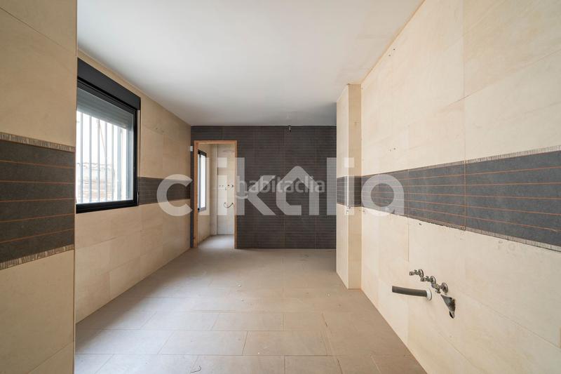 Foto 8d44f9fa-a3fb-4fdb-b4f7-fe4e002ddc96. Flat with heating in Quart de Poblet