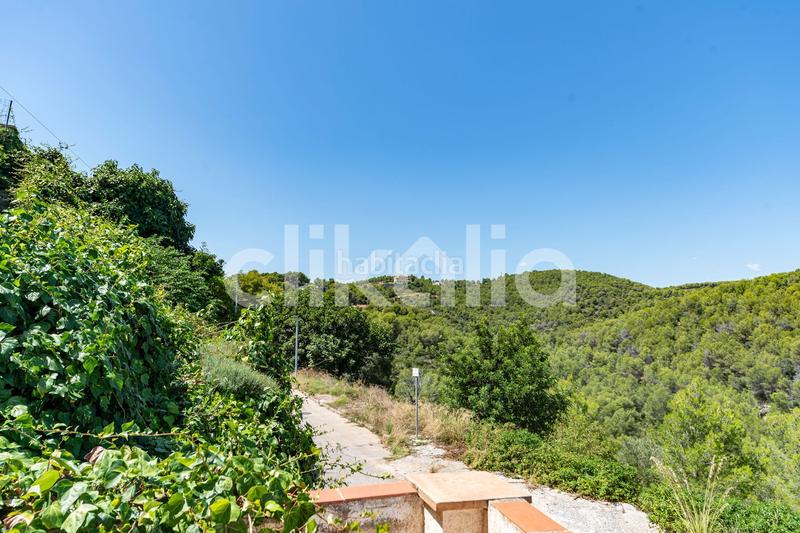 Foto 51d870b2-bfae-47b2-a1a0-d4e563d0a378. Haus mit parking in Castellet i la Gornal