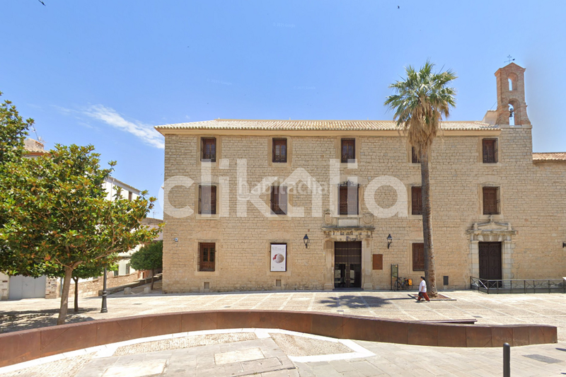 Foto 11f2a850-db2d-49ad-8f7d-d050327d3786. Appartement avec chauffage dans Ctra. Circunvalación - La Magdalena Jaén