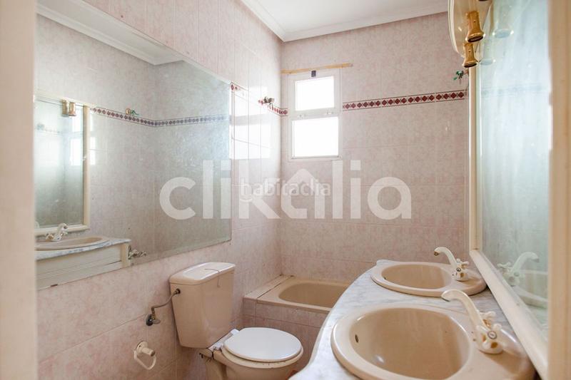 Foto 45d2dff4-2414-4700-8dfa-d14e83a748d2. Piso en Ctra. Circunvalación - La Magdalena Jaén