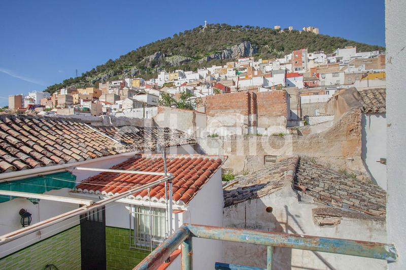 Foto 4ddc2201-ae00-488b-b548-1f707fa3c2e5. Piso en Ctra. Circunvalación - La Magdalena Jaén
