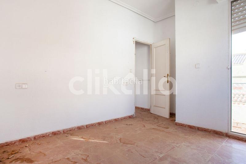 Foto 5651b7d6-b136-416f-899c-6f8276966a78. Piso en Ctra. Circunvalación - La Magdalena Jaén