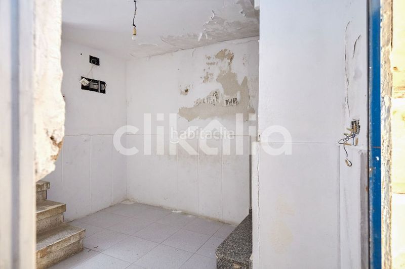 Foto c3322184-345e-4cbc-a843-e27d6f4b8f7b. Casa a San Felipe - El Almendral - La Merced Jaén