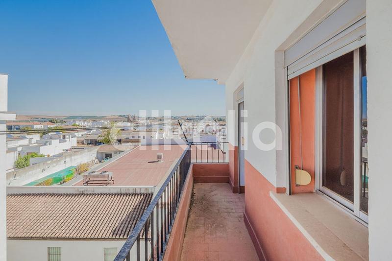 Foto f353b524-d4f7-46c5-89f6-c329c6090576. Pis amb calefacció a Écija