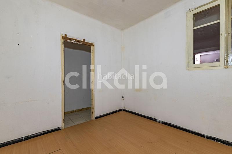 Foto 17850b86-568c-48d0-bd0e-5a607b010de8. House with heating in Ca n'Anglada Terrassa