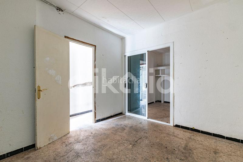 Foto ecc87518-fdc8-4c53-b440-9ec6d8224c30. House with heating in Ca n'Anglada Terrassa