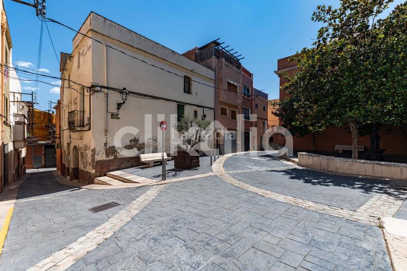 Foto e0ef5df5-7498-4e1f-984e-eb72287e3d0e. Etagenwohnung mit heizung in Borges del Camp (Les)