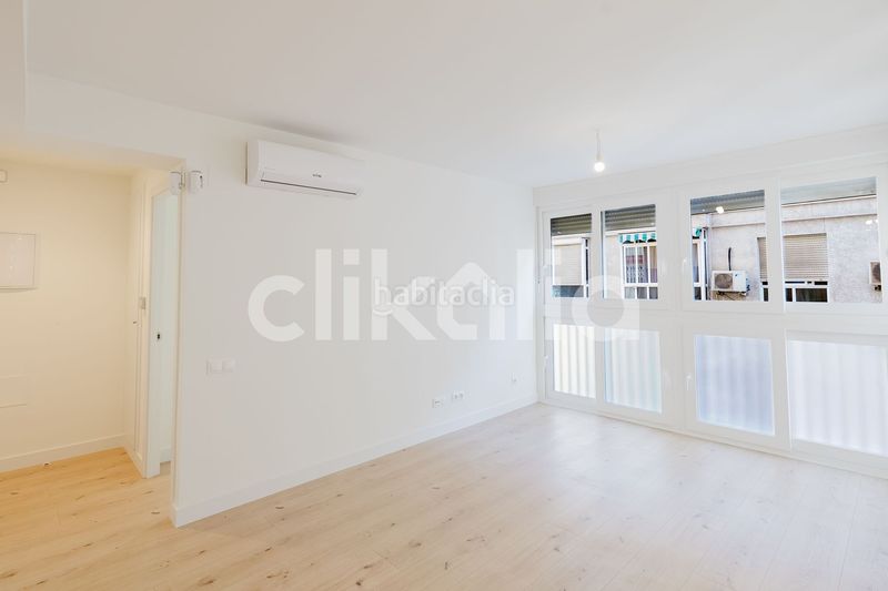 Foto ed596638-588d-4f3f-9cd1-ce47918cee27. Piso en Perchel Norte Málaga