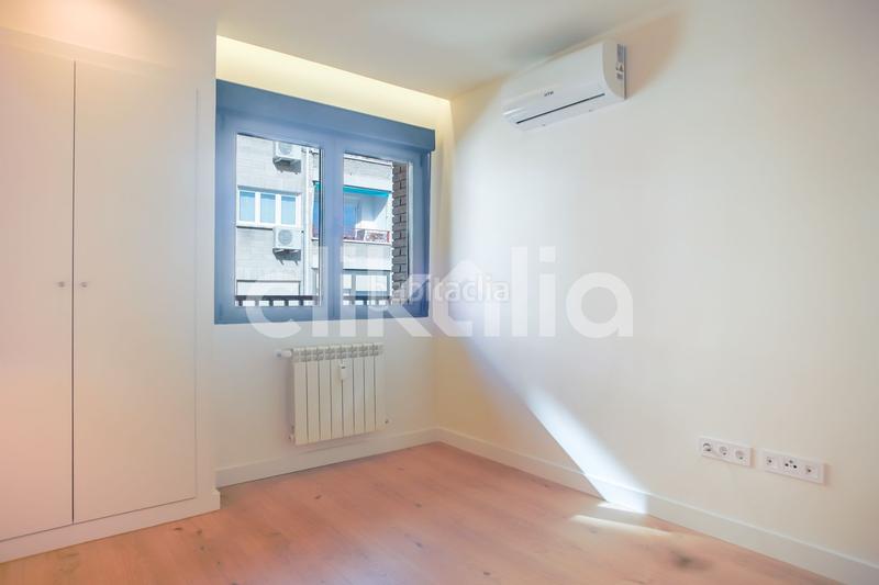 Foto c68e5c4c-1ddb-46c0-9322-7496e1b2c128. Piso en Guindalera Madrid