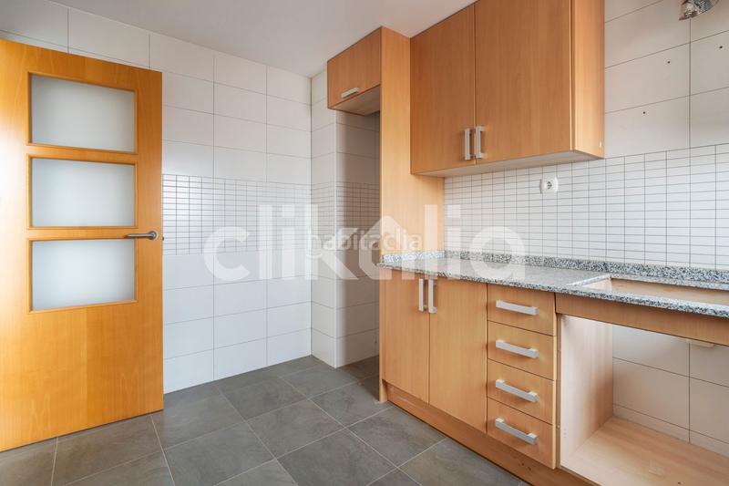Foto e701b681-362e-4c00-a39a-324fc50edaeb. Appartement dans Centro Almazora / Almassora