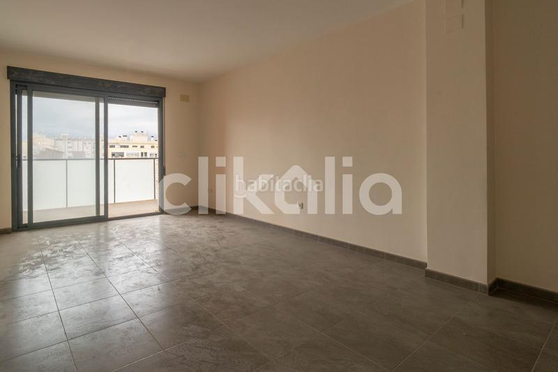 Foto 4664c997-5a6c-4eeb-9c6d-0d3514cc38fb. Flat in Centro Almazora / Almassora