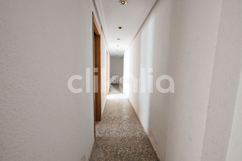 Foto c504790a-e2c3-4e21-b427-075338d39b7e. Pis amb aparcament a Catral