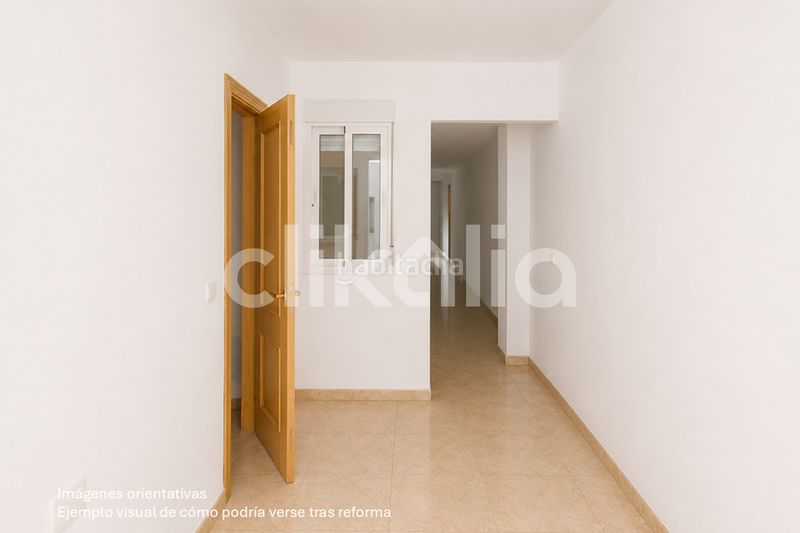 Foto 06e4bdd0-c6a2-45d5-ba3c-1644ec723f71. Piso en Berja