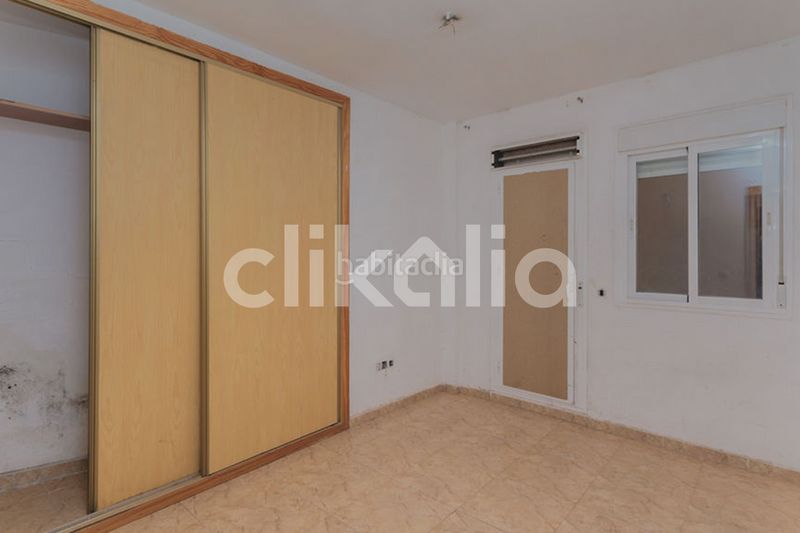 Foto 8c4a6158-86e3-4dfd-bbb2-5a81f4bf1de5. Piso en Berja