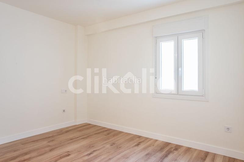 Foto a15cebe6-6ae8-4b8e-8a84-8aeaff6608bf. Appartement dans El Plantinar - Avda. La Paz - El Juncal Sevilla