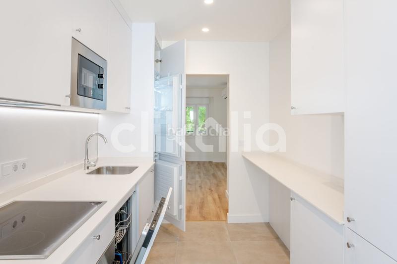 Foto a85c39e5-4597-48ff-a115-aeb1e1bd89b5. Piso en El Plantinar - Avda. La Paz - El Juncal Sevilla