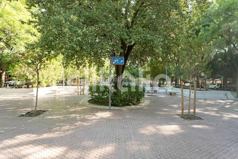 Foto f57374be-d065-4f45-b2bf-c3f8a350b203. Piso en El Plantinar - Avda. La Paz - El Juncal Sevilla