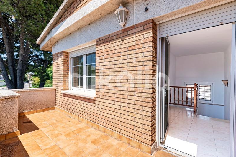 Foto d9a47314-68f1-4bcc-bff8-eb00dfe5974a. Appartamento con parcheggio piscina in Vilafortuny Cambrils