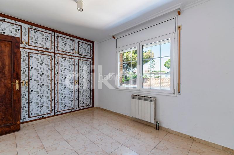 Foto 42ae8a61-56ae-49cf-8411-d1c861a56349. Pis amb aparcament piscina a Vilafortuny Cambrils