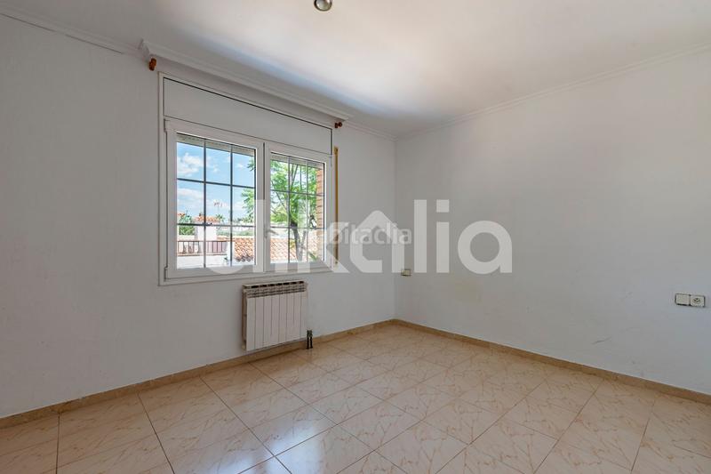 Foto b6dd2180-8f44-44a1-9149-974465ffc9fa. Pis amb aparcament piscina a Vilafortuny Cambrils