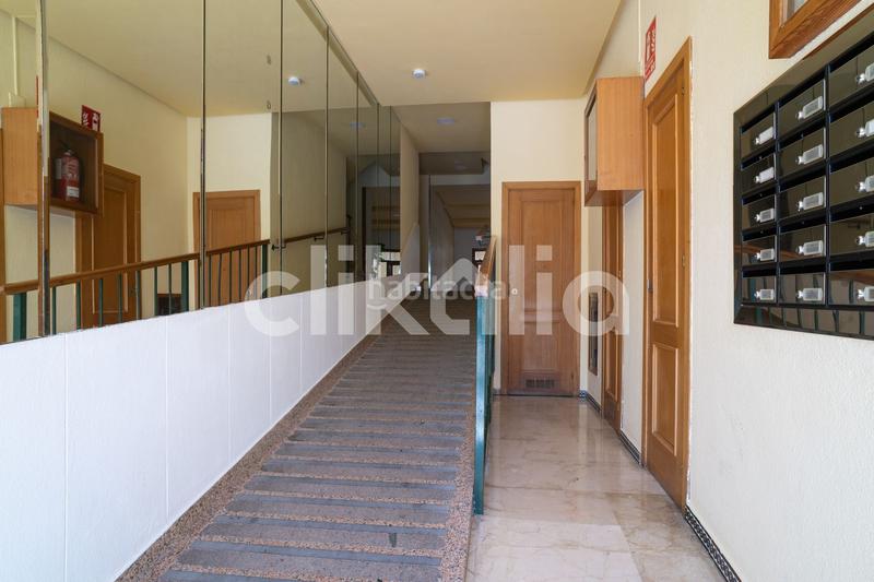 Foto 9be90478-5a44-4107-a279-5259438dcfba. Appartamento con parcheggio piscina in Los Boliches Fuengirola