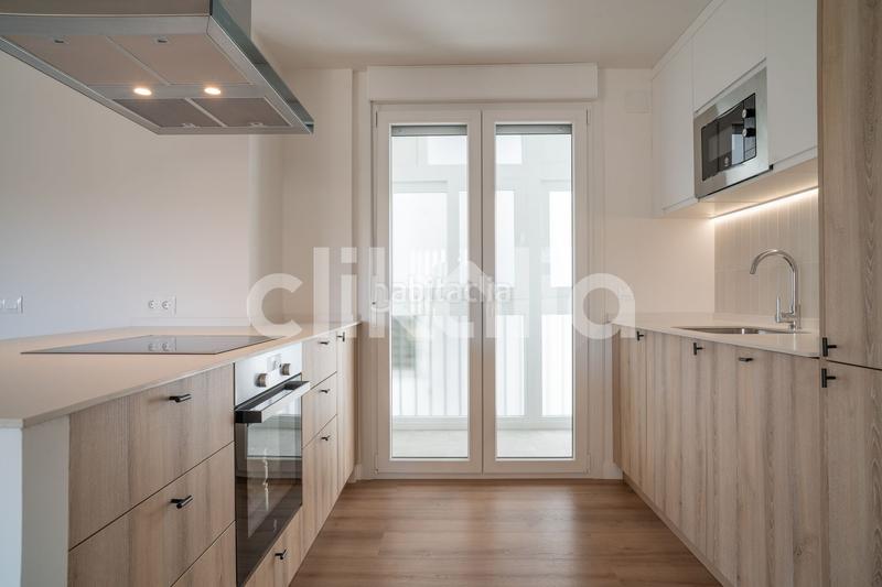 Foto cbe79739-8911-4032-863e-f4c1e5da028e. Piso en Los Boliches Fuengirola