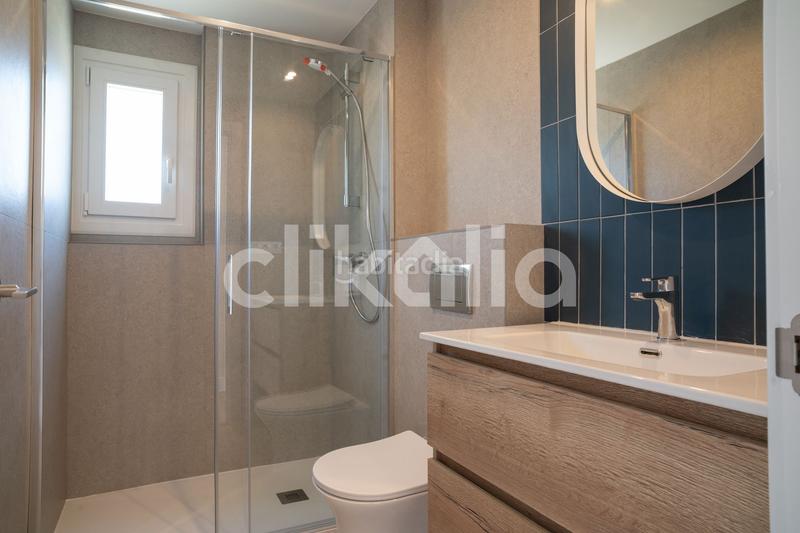 Foto d315baf3-0442-45e6-a325-9988a737c4b6. Piso en Los Boliches Fuengirola