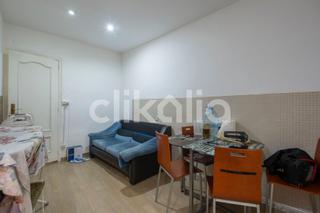 Etagenwohnung in Collblanc