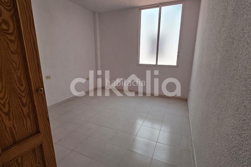 Foto d62dcd52-aa25-42fb-8b9d-c15d20970c82. Piso en Centro Güímar