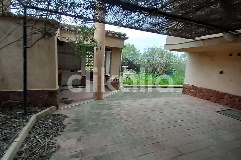 Foto 538a3341-2b80-49ee-9000-d192e2571163. Casa con riscaldamento parcheggio in Club de Tenis Torrent