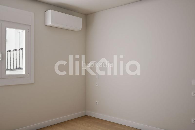 Foto a03fcfcf-d8d5-42f0-9c4d-ed72d55d99ad. Piso en San Julián Sevilla