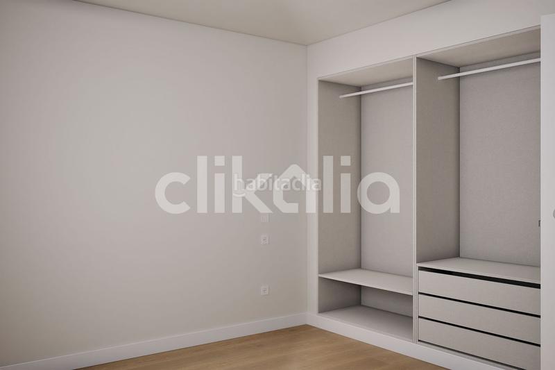 Foto cd341474-89af-4925-bc51-c669a0ecf207. Piso en San Julián Sevilla