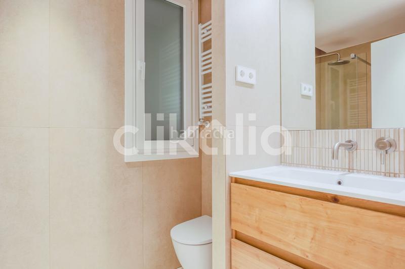 Foto 67ef7478-d55c-428c-ae39-64eb73fedb07. Flat with heating in Gaztambide Madrid