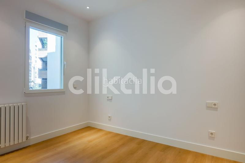 Foto b0b2fe35-3232-452e-8a2e-a77fc732a659. Piso en Gaztambide Madrid