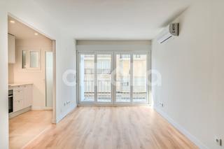 Etagenwohnung in San Carlos - San José