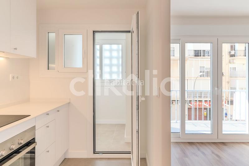 Foto 280c6ab1-6397-4e97-9792-2193a626dd73. Piso en San Carlos - San José Sevilla