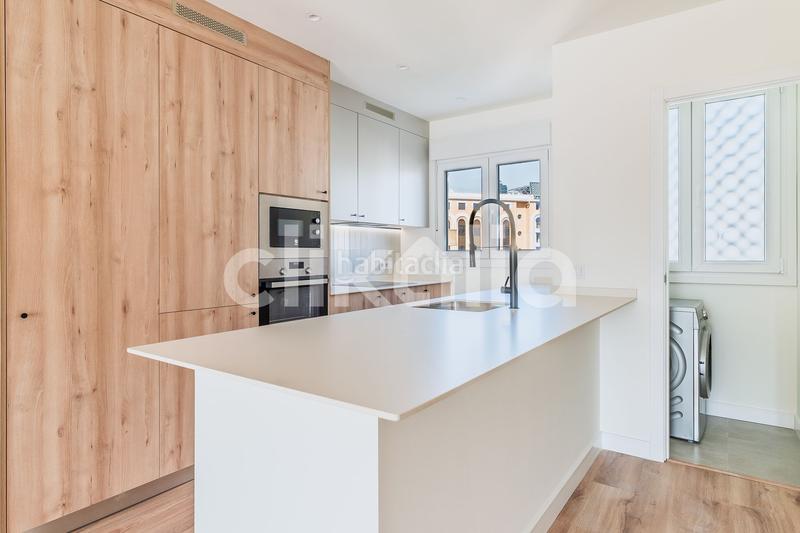 Foto 16212f34-113b-46b8-a02a-8db97ec4e2b7. Appartamento con parcheggio in La Calzada - La Florida Sevilla