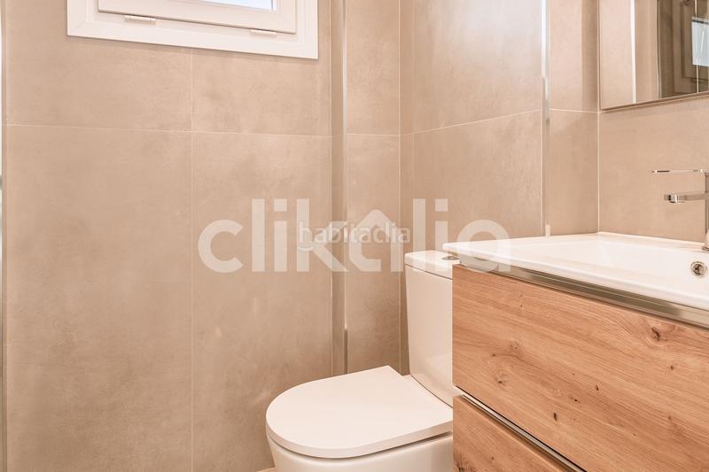 Foto 8afbcd45-8e1a-4985-bfcb-5eebee7594a2. Pis amb aparcament a La Calzada - La Florida Sevilla