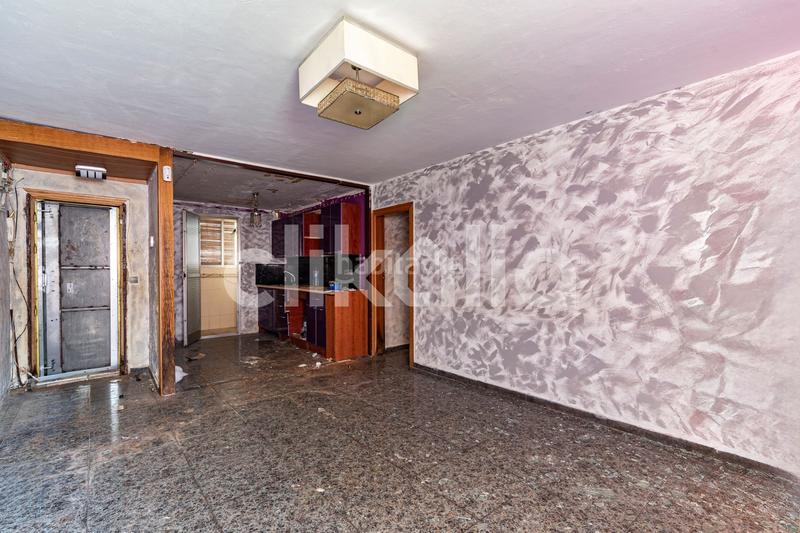 Foto 2756f8b8-5e32-4fd3-b221-fb99708a30d7. Piso en Bellvitge Hospitalet de Llobregat (L´)