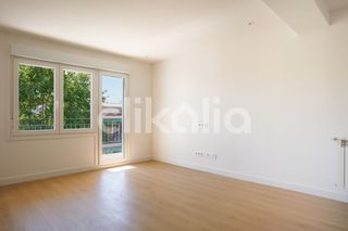 Etagenwohnung in Guindalera