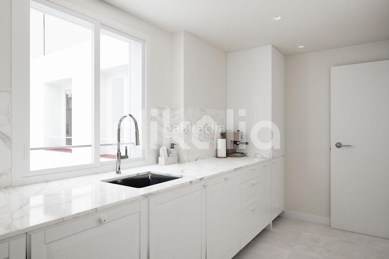 Foto 1a4fd9f6-5171-4cec-8ba2-d2898551abf5. Flat with heating in Guindalera Madrid