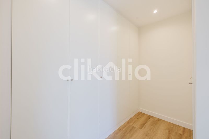 Foto 123e7d6a-d8d0-4c03-87b6-d083fabbb25e. Pis amb aparcament a Carranque - Haza Cuevas Málaga