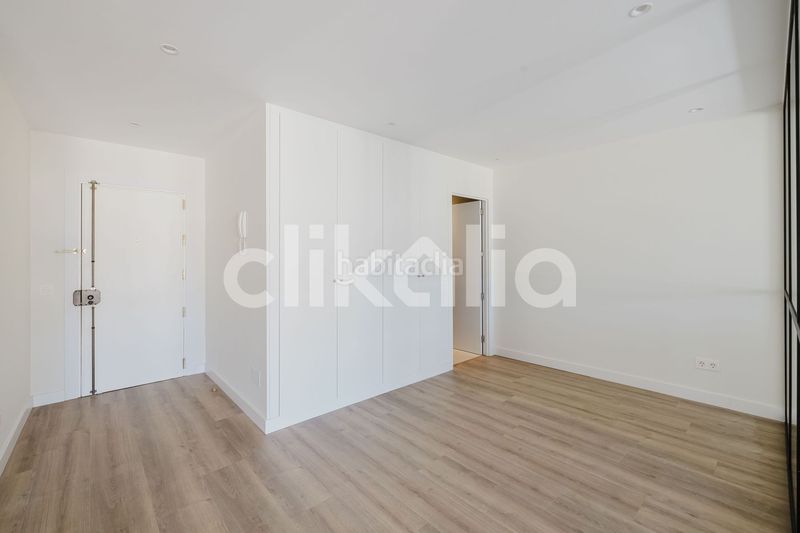 Foto 1fe68644-4af1-43ce-9bbd-4d5f1a7a070f. Pis amb aparcament a Carranque - Haza Cuevas Málaga