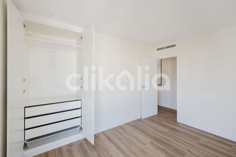 Foto 374f6e44-c2b5-4c1b-8536-c5b5e765bd0e. Pis amb aparcament a Carranque - Haza Cuevas Málaga