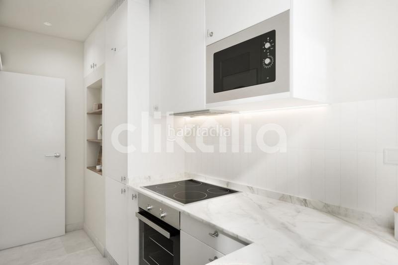 Foto cfc84a5b-4088-4a06-b3cb-252d3f2f5b07. Piso en Argüelles Madrid