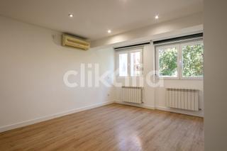 Rent Flat in Parque Europa-Los Pitufos