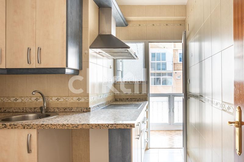 Foto 6863ead3-9cc7-4364-a08c-5720c0742025. Appartement dans Los Remedios Sevilla